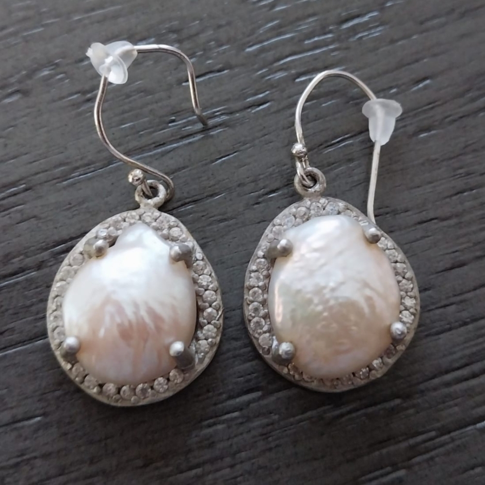 Pearl Crystal Drop Earrings